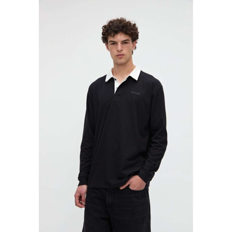 Remera polo Nicky Negro