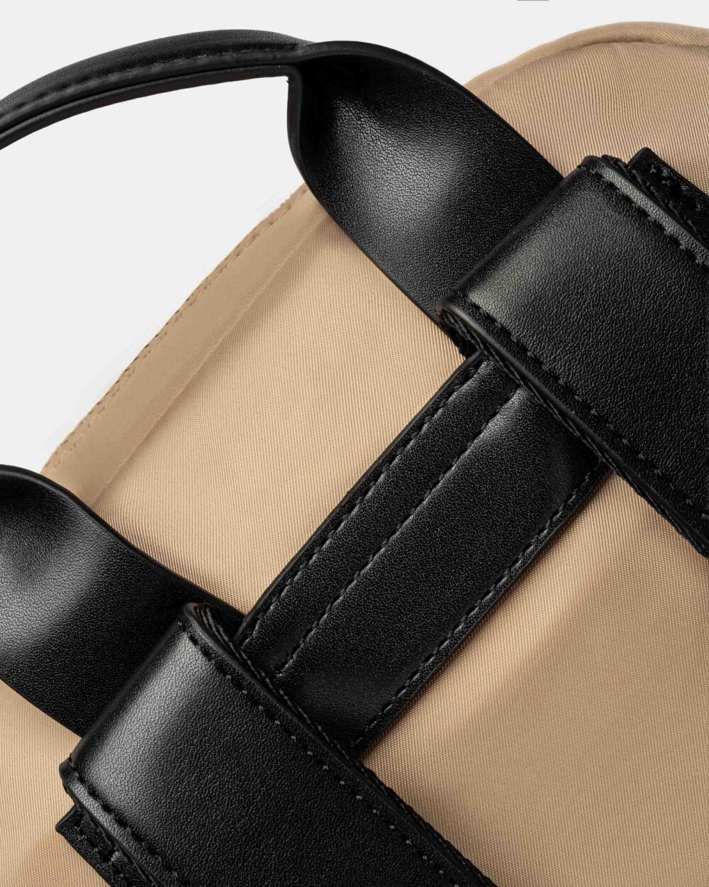 Mochila Bolt en nylon Unisex Taupe