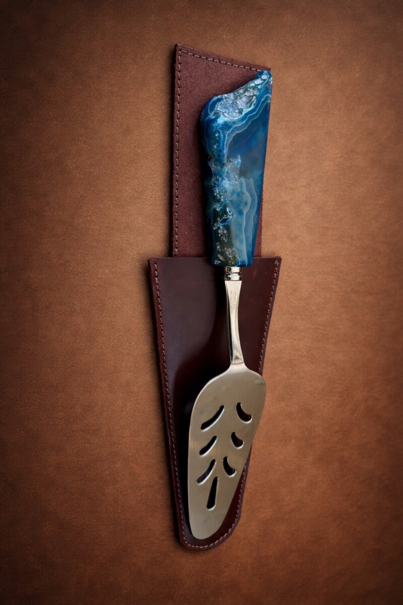 Rustic Cake Shovel Azul / Chocolate