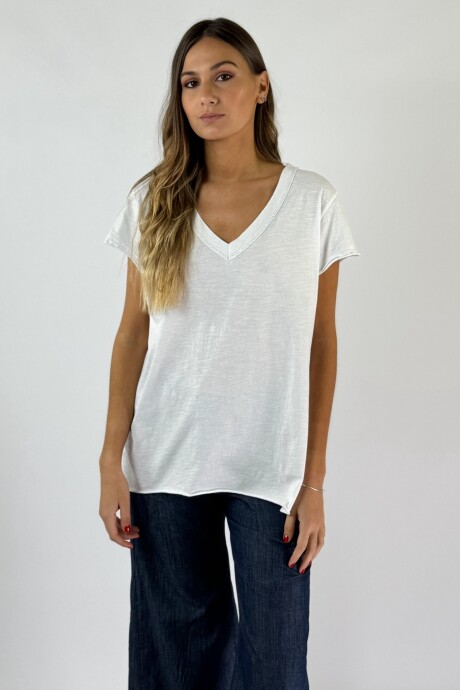REMERA ARYAN Blanco