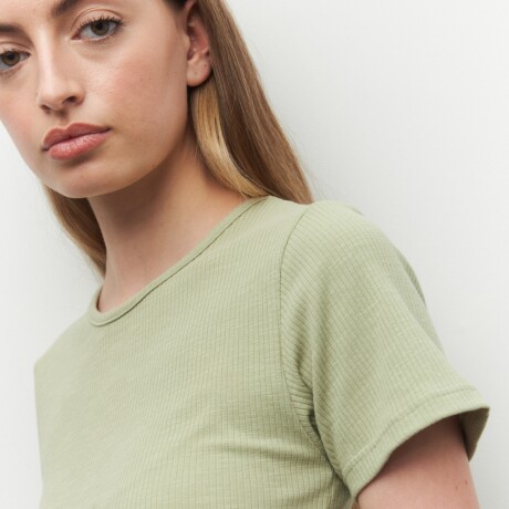 REMERA ROGERS Verde Oliva