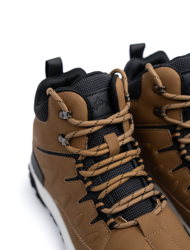 Bota Alpes Kaki