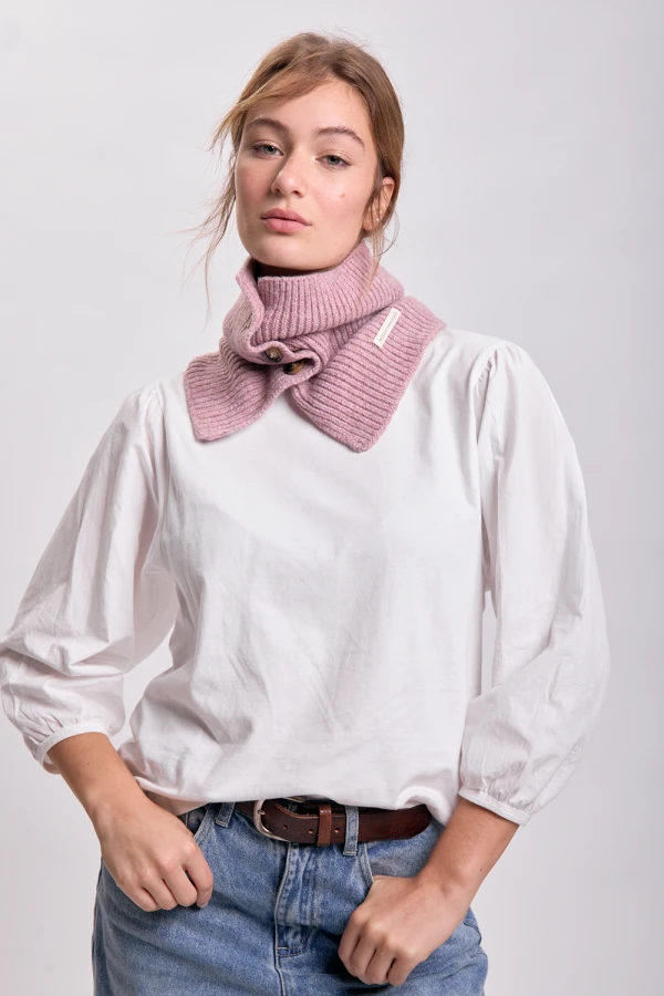 Cuello punto con botones Rosa Pastel