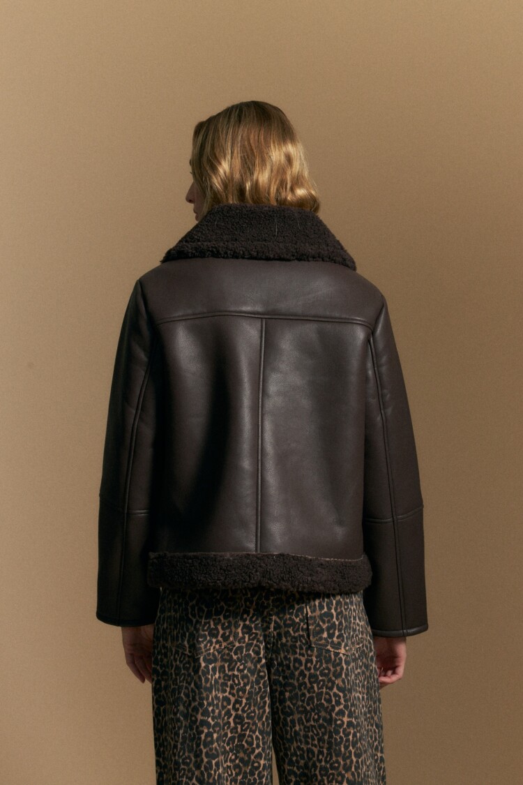 GAMULAN ISLANDE Chocolate