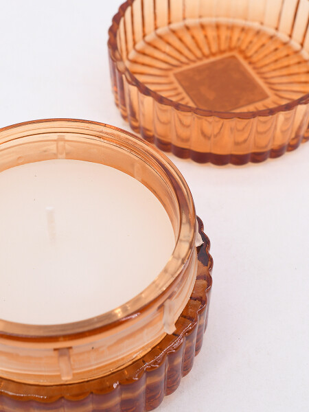 VELA EN FRASCO CON TAPA SANDALO NARANJA