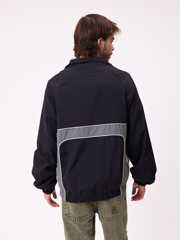 ROMPEVIENTOS PIPPER RUSTY Negro