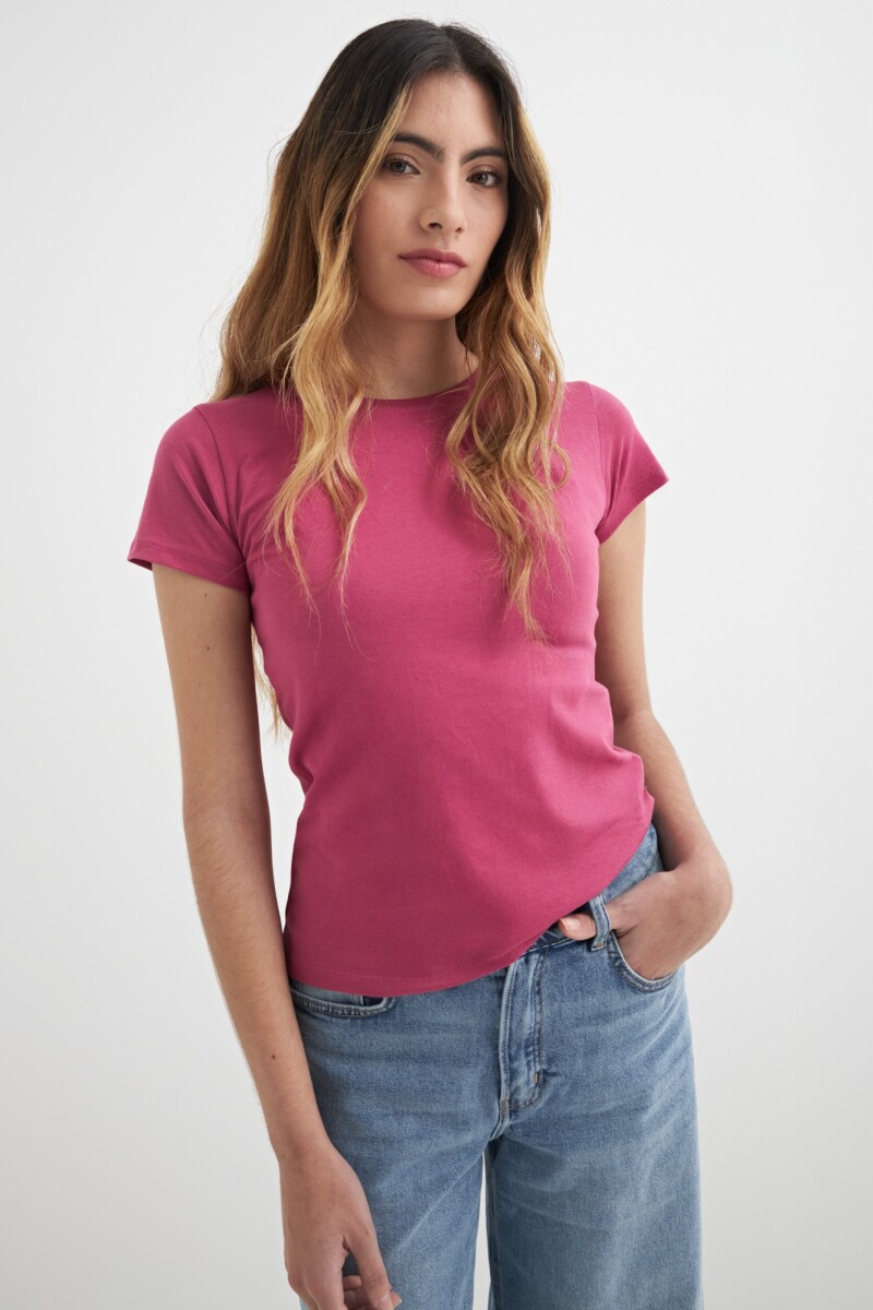 Remera básica cuello redondo FUCSIA