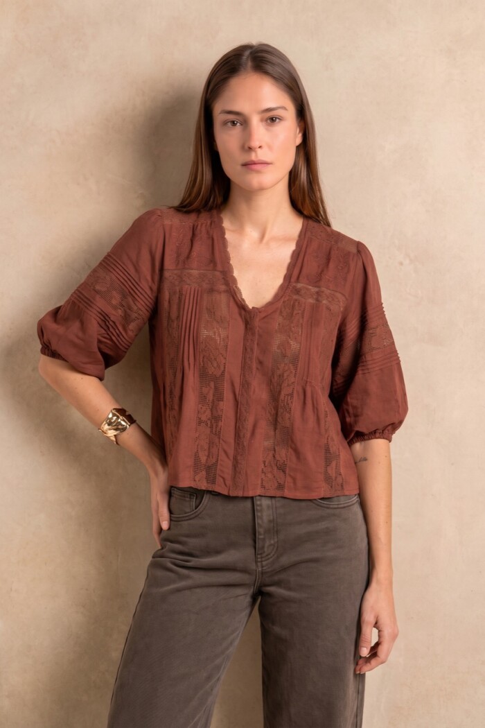 Blusa Encaje Marron