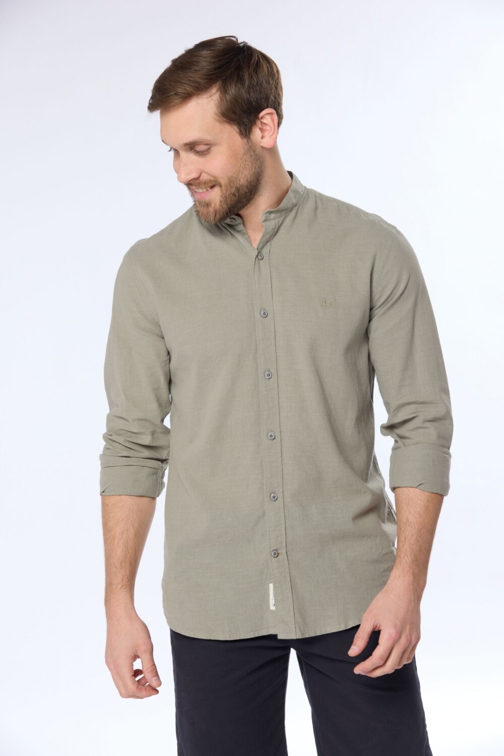 CAMISA DE LINO CUELLO MAO Verde