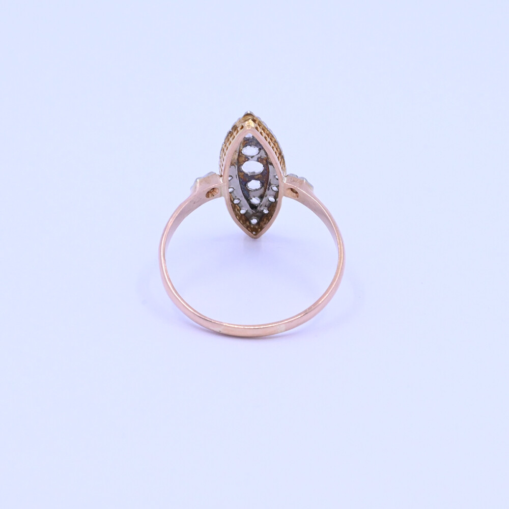 Anillo oro 18k antiguo marquiz con diamantes. Anillo oro 18k antiguo marquiz con diamantes.