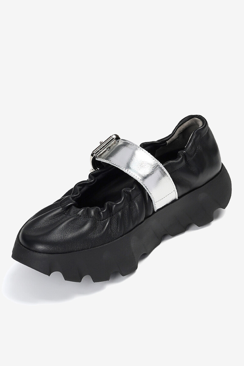 ZAPATO TURA COVE Negro