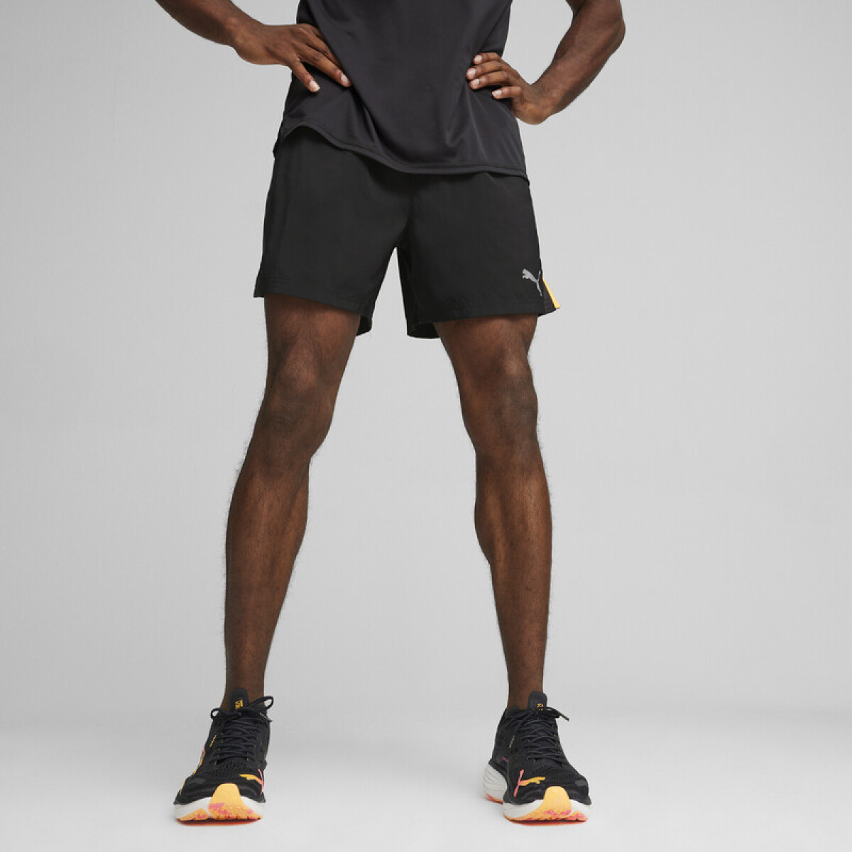 Run Fav.Velocity 5 Short M 52500456 - Neg/amar. 