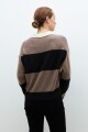 Sweater rayado cuello polo beige melange