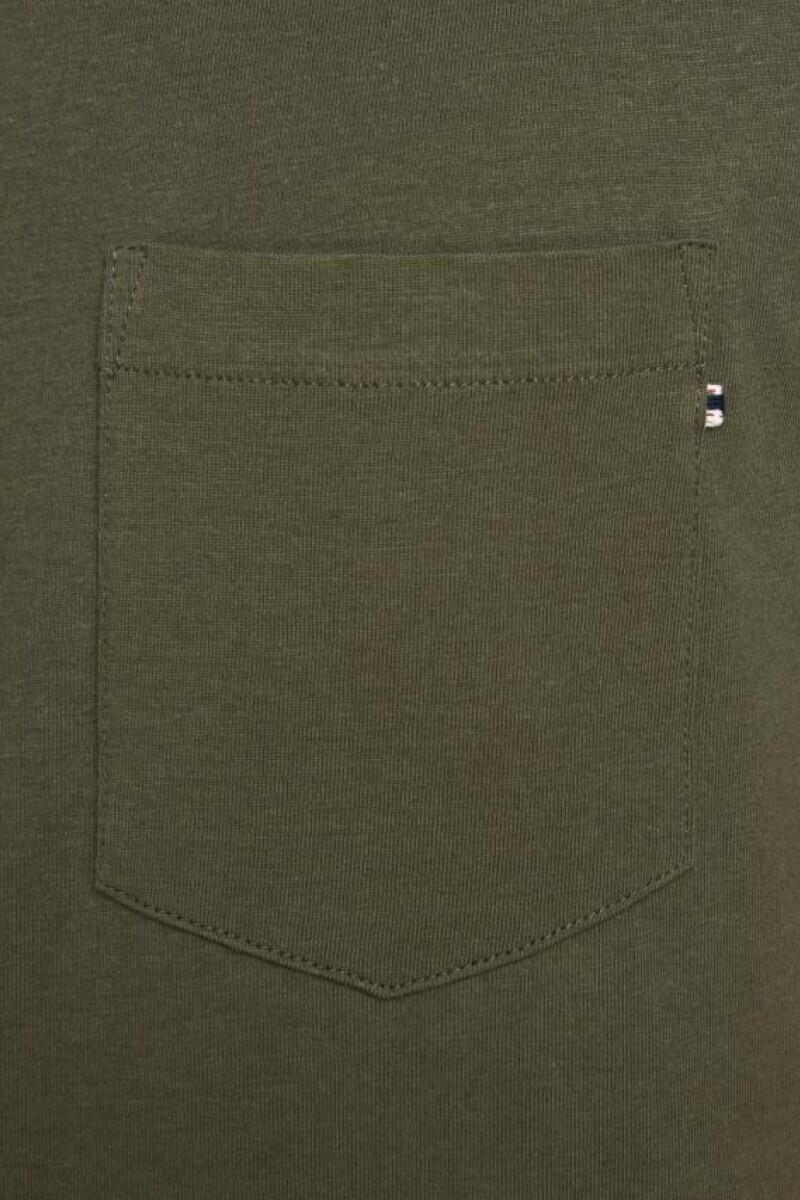 Camiseta "pocket" Olive Night