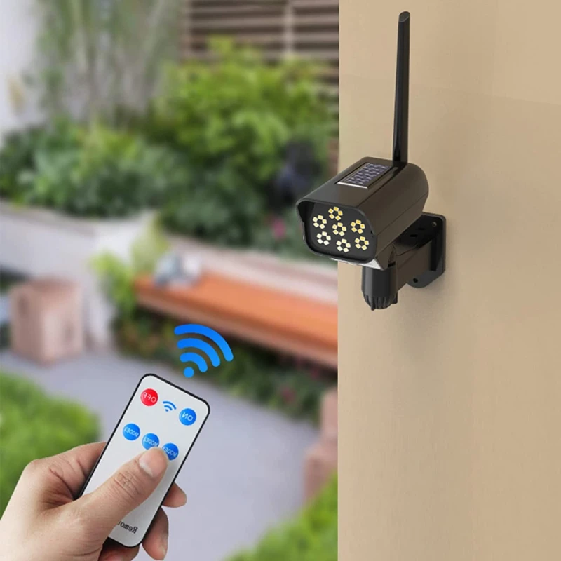 Camara De Seguridad Foco Led Aplique Pared Simulador Sensor Negro