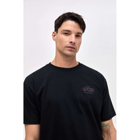 Remera Allen Negro