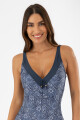 Malla opera est Ethnic blue