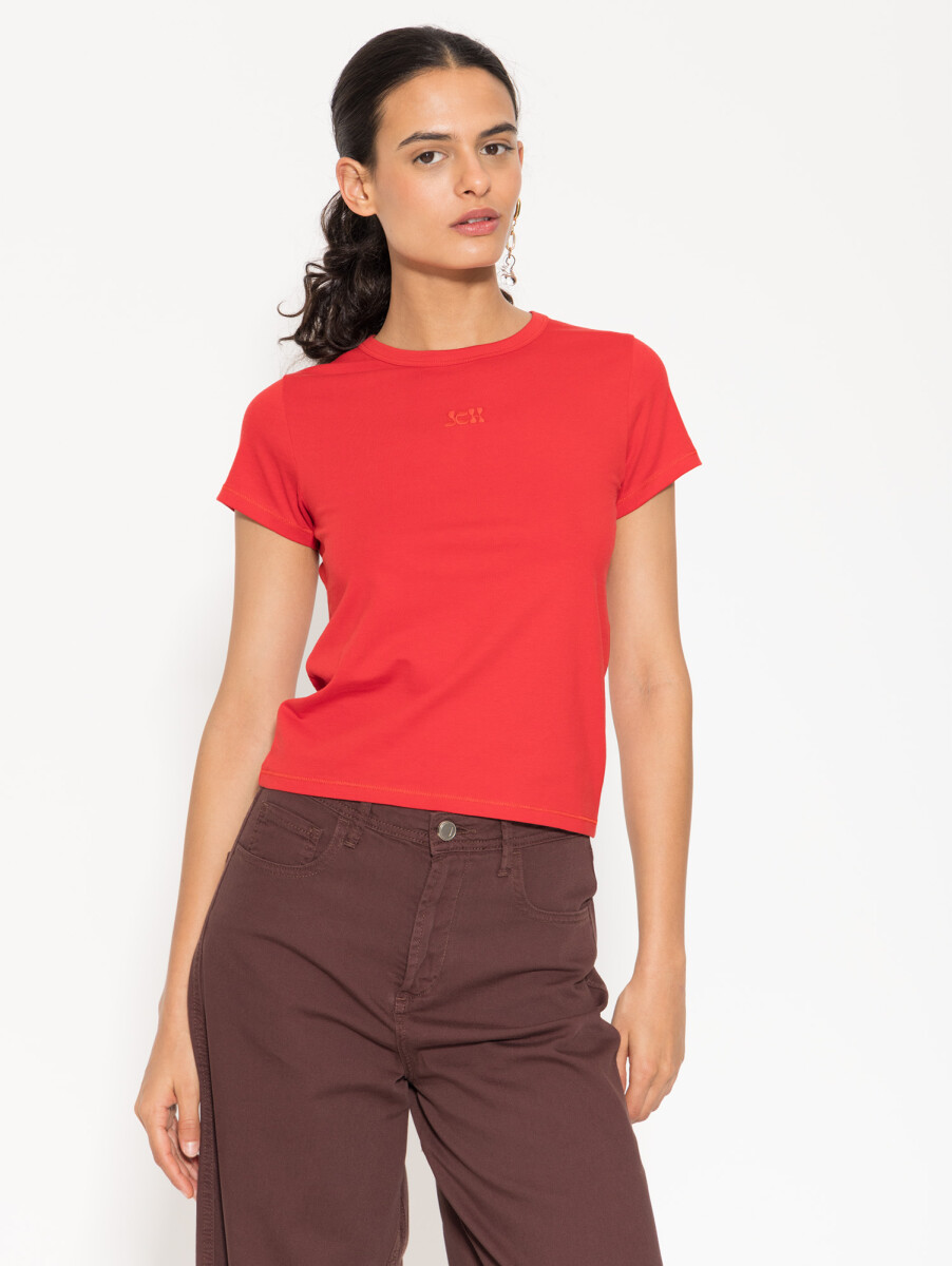 REMERA LUNA 