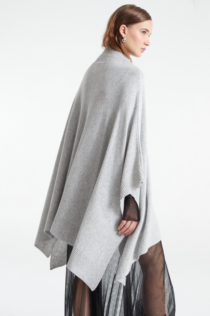 PONCHO TEJIDO Gris