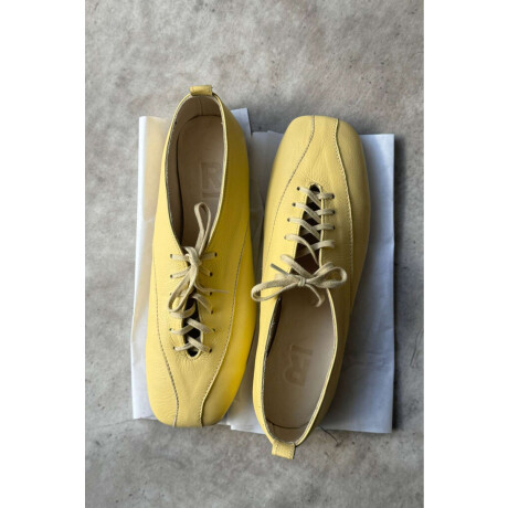 Flat Bouna Yellow