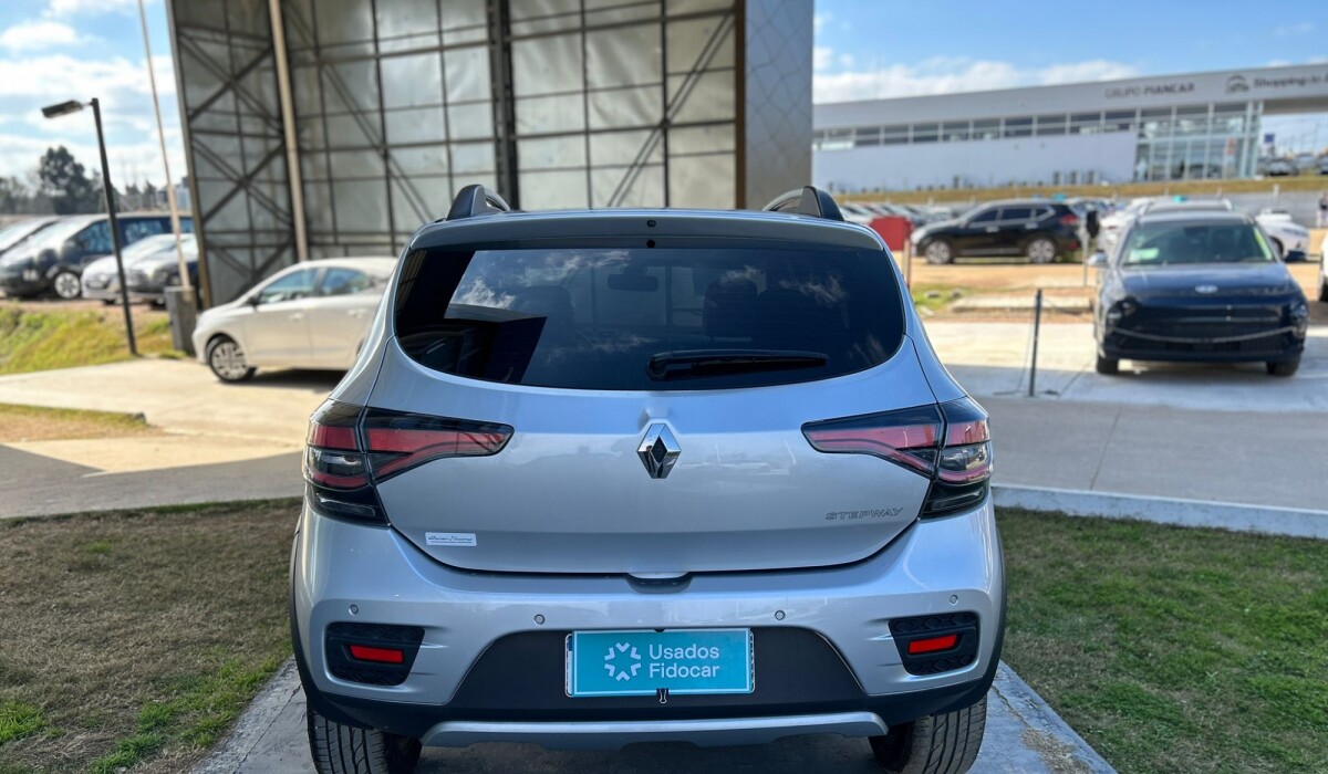 Renault Stepway Intense AT - 2023 Renault Stepway Intense AT - 2023