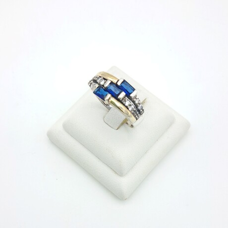 Anillo de plata 925, double en oro 18 ktes y circonias. Anillo de plata 925, double en oro 18 ktes y circonias.