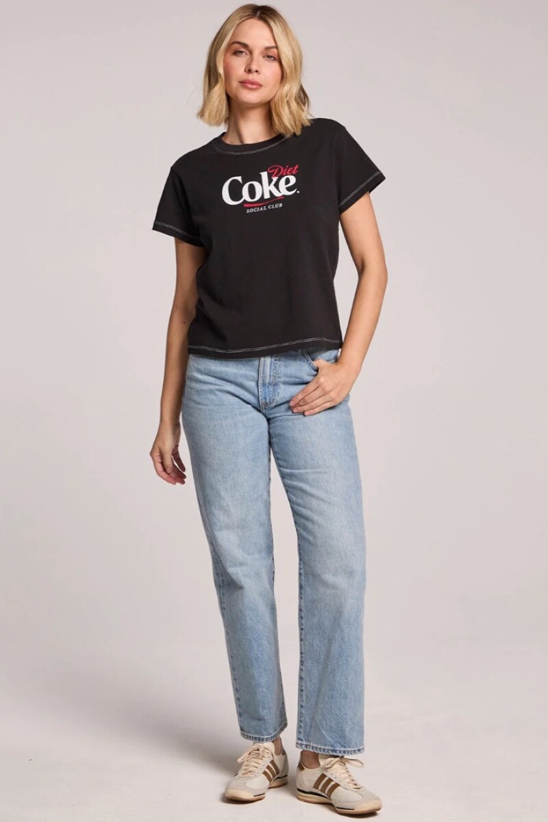 REMERA DE MANGA CORTA COKE Gris