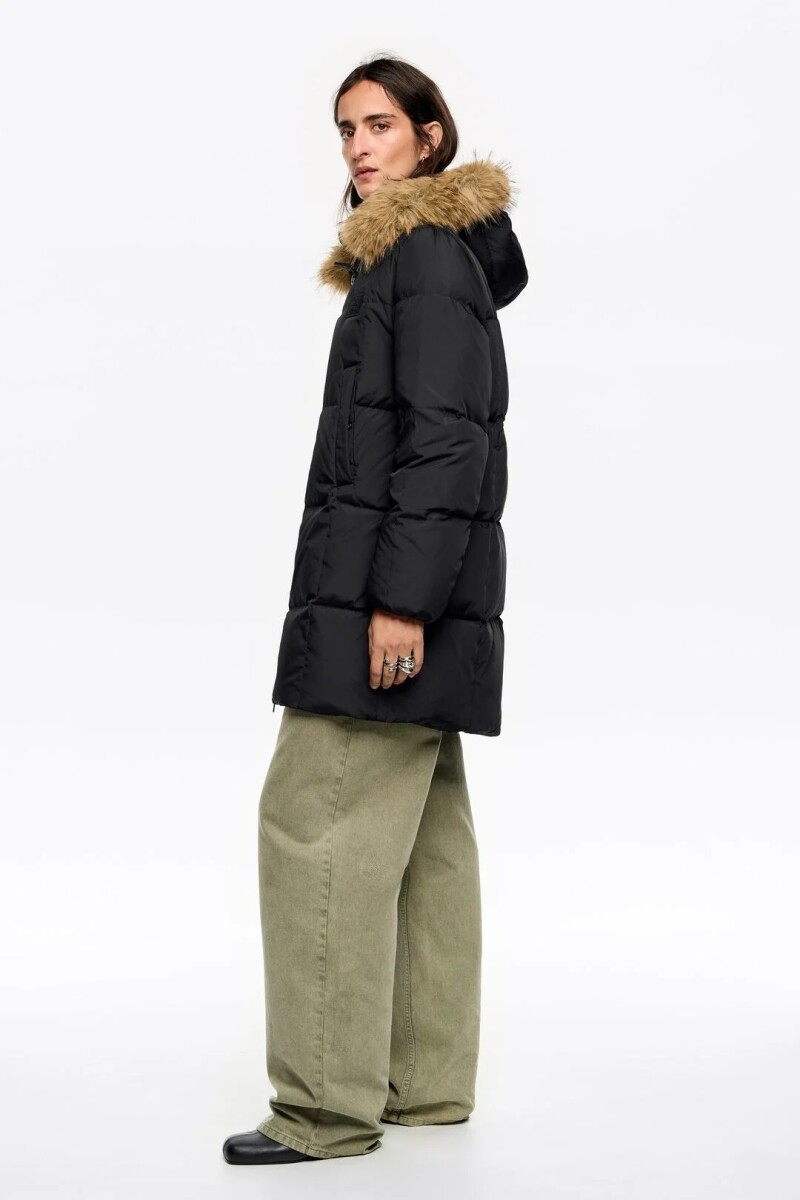 ABRIGO ACOLCHADO Negro