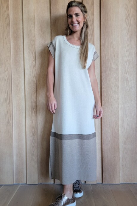 Vestido Violeta Tostado