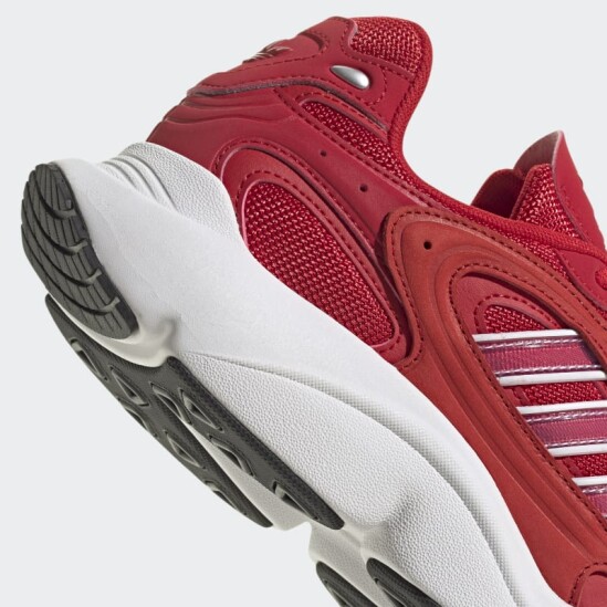 Championes Adidas Ozmillen Rojo