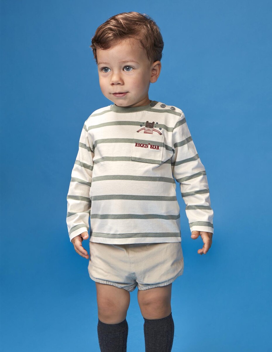 Camiseta Con Print - Verde Suave 