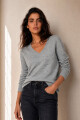 SWEATER V BOUTONE GRIS
