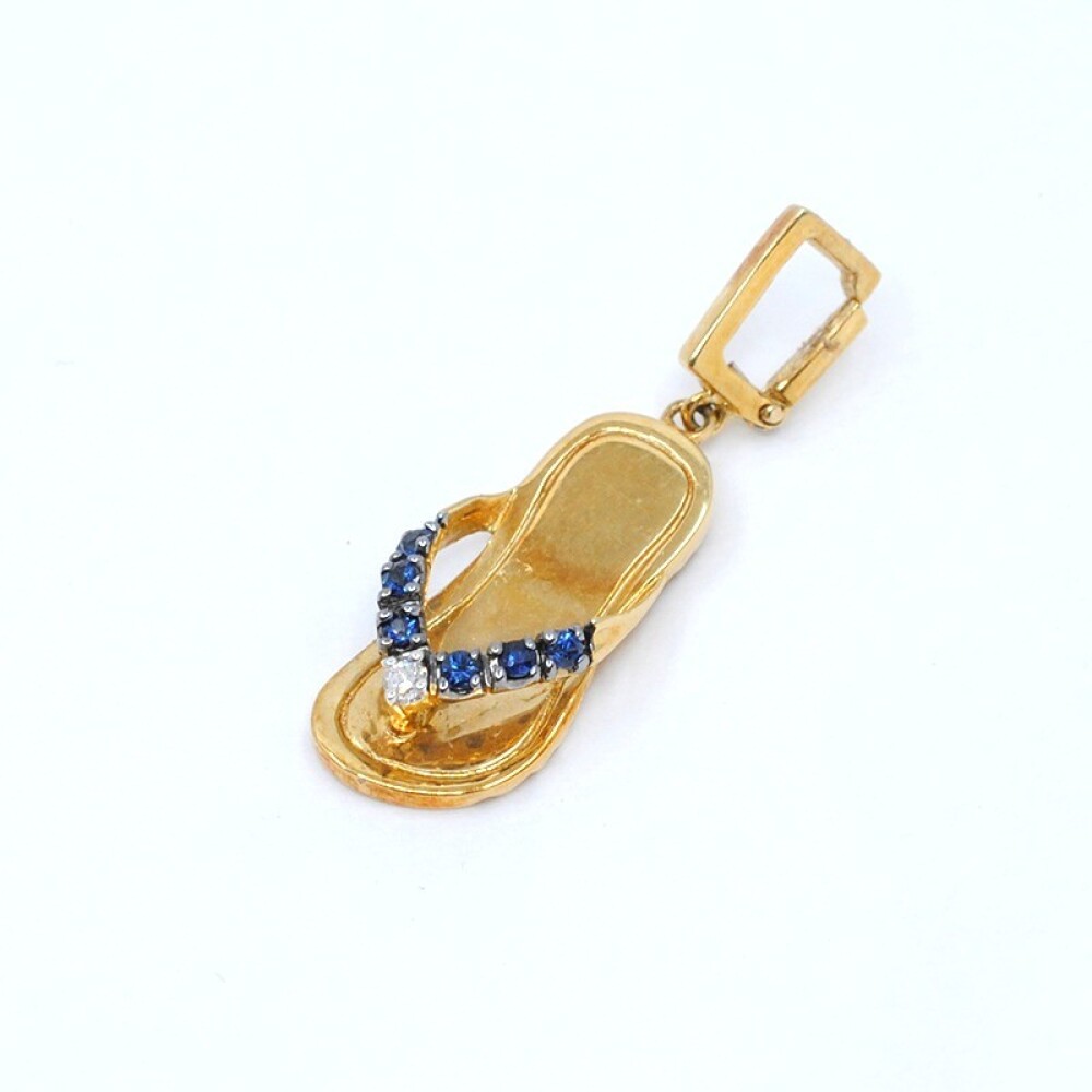 Dijes En Oro 18K Con Zafiros Y Brillante Dijes En Oro 18K Con Zafiros Y Brillante