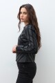 Chaqueta eco cuero con tul negro
