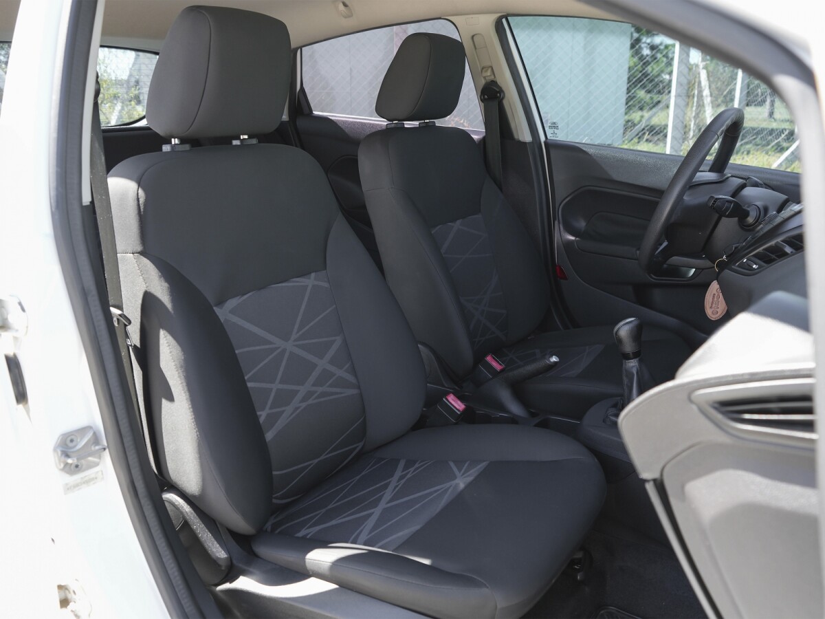 Ford Fiesta S 1.6 Extra Full | Permuta / Financia Ford Fiesta S 1.6 Extra Full | Permuta / Financia