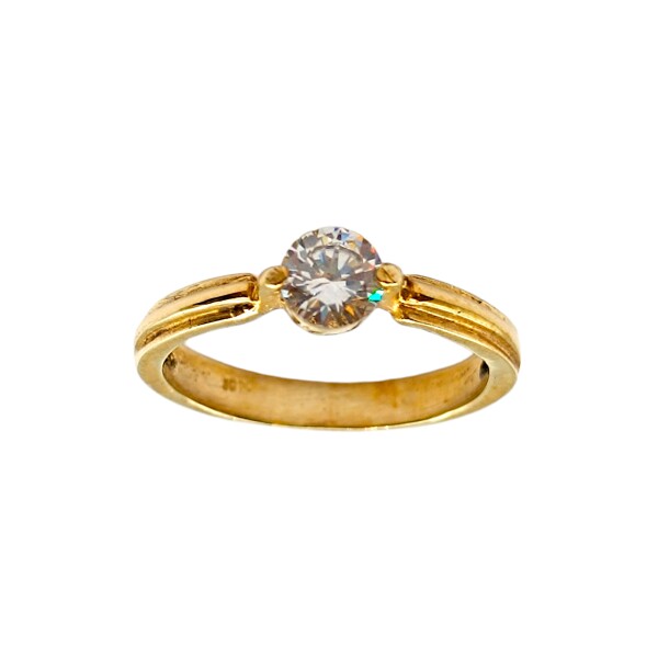 Anillo Solitario-Oro bajo-Piedra Zirconia-AN8081 conpiedra