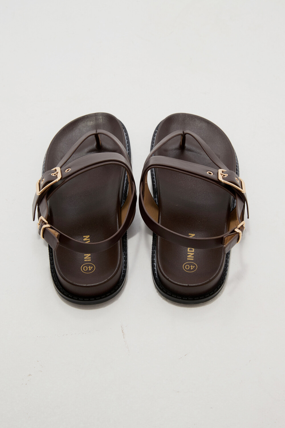 Sandalia Ladu Chocolate