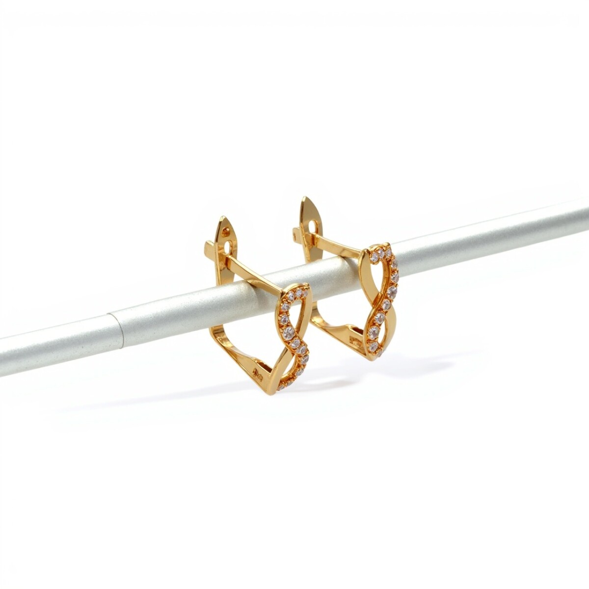 Caravanas Infinito de oro- Oro bajo - Zirconia- CA8086 - conpiedra 