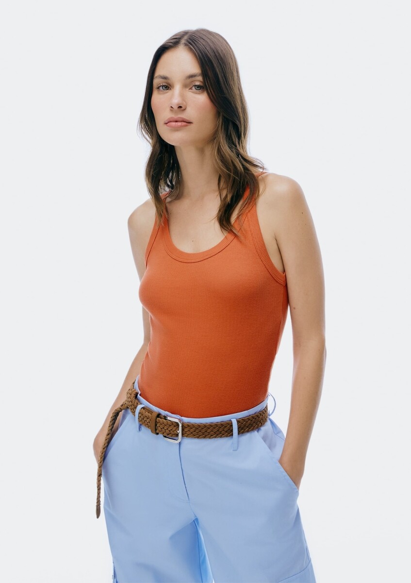 MUSCULOSA BÁSICA SLIM - NARANJA 