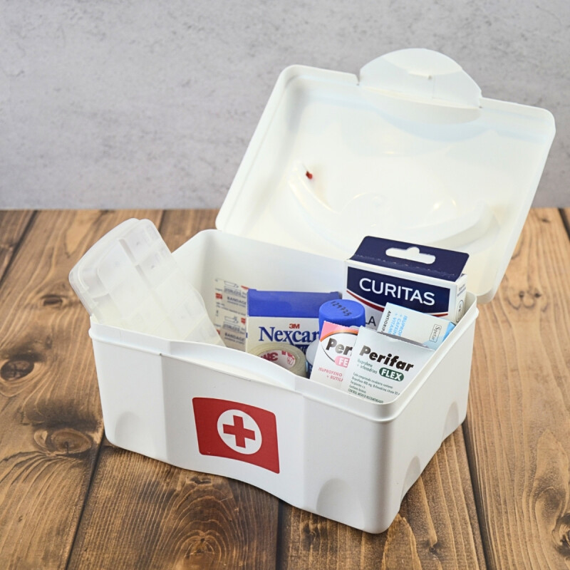 Caja de primeros auxilios BLANCO