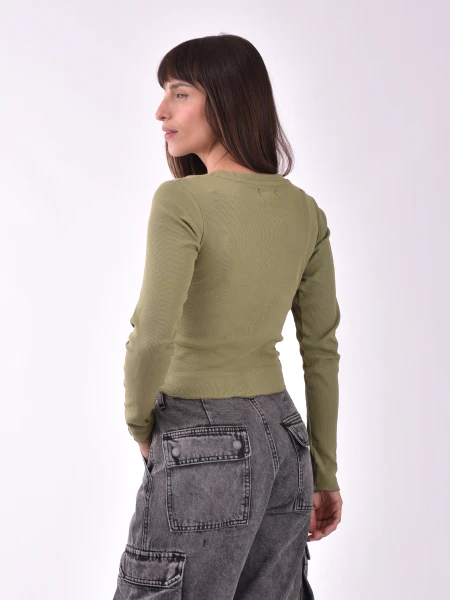 REMERA SPREAD OLIVA