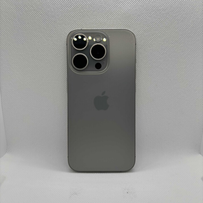 iPhone 15 Pro 128 GB - Natural Titanium iPhone 15 Pro 128 GB - Natural Titanium