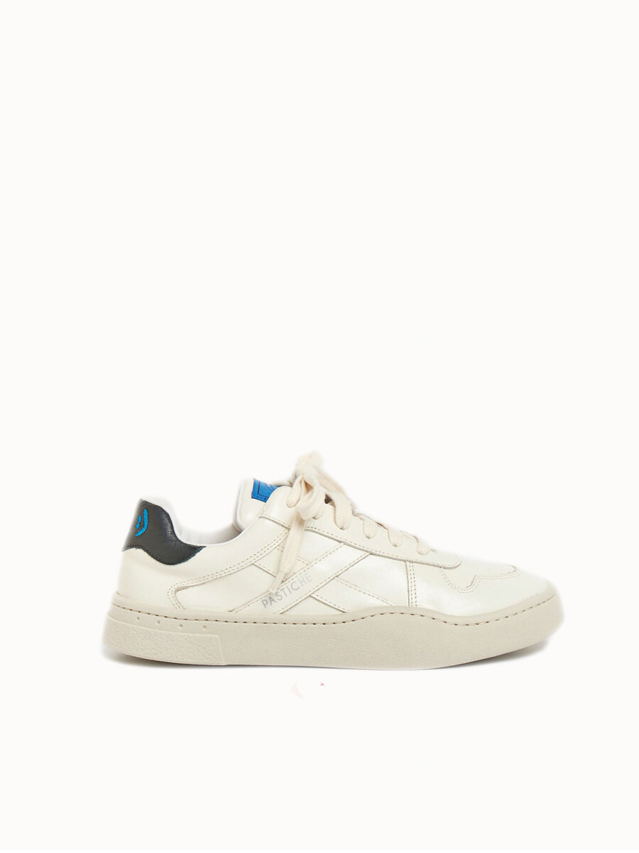 Sneaker Club 82 - Off white 