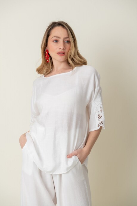 BLUSA CLAVEL Blanco