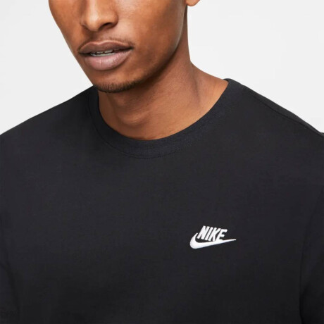Remera Sportswearclub Tee de Hombre negro