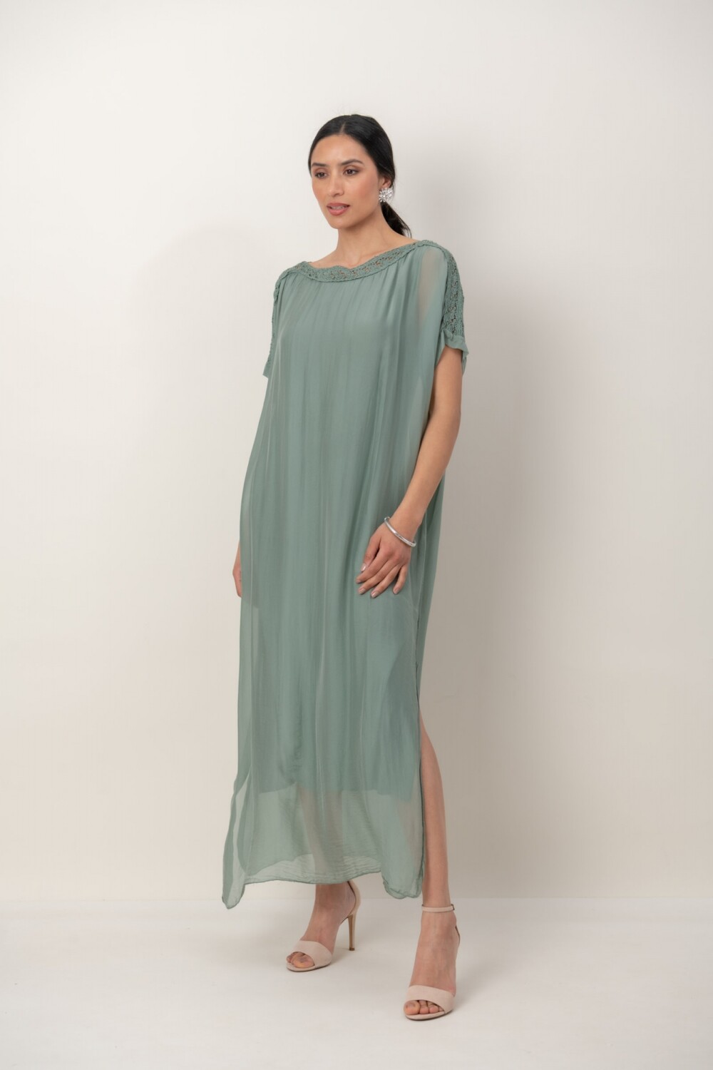 VESTIDO FLUIR Verde seco