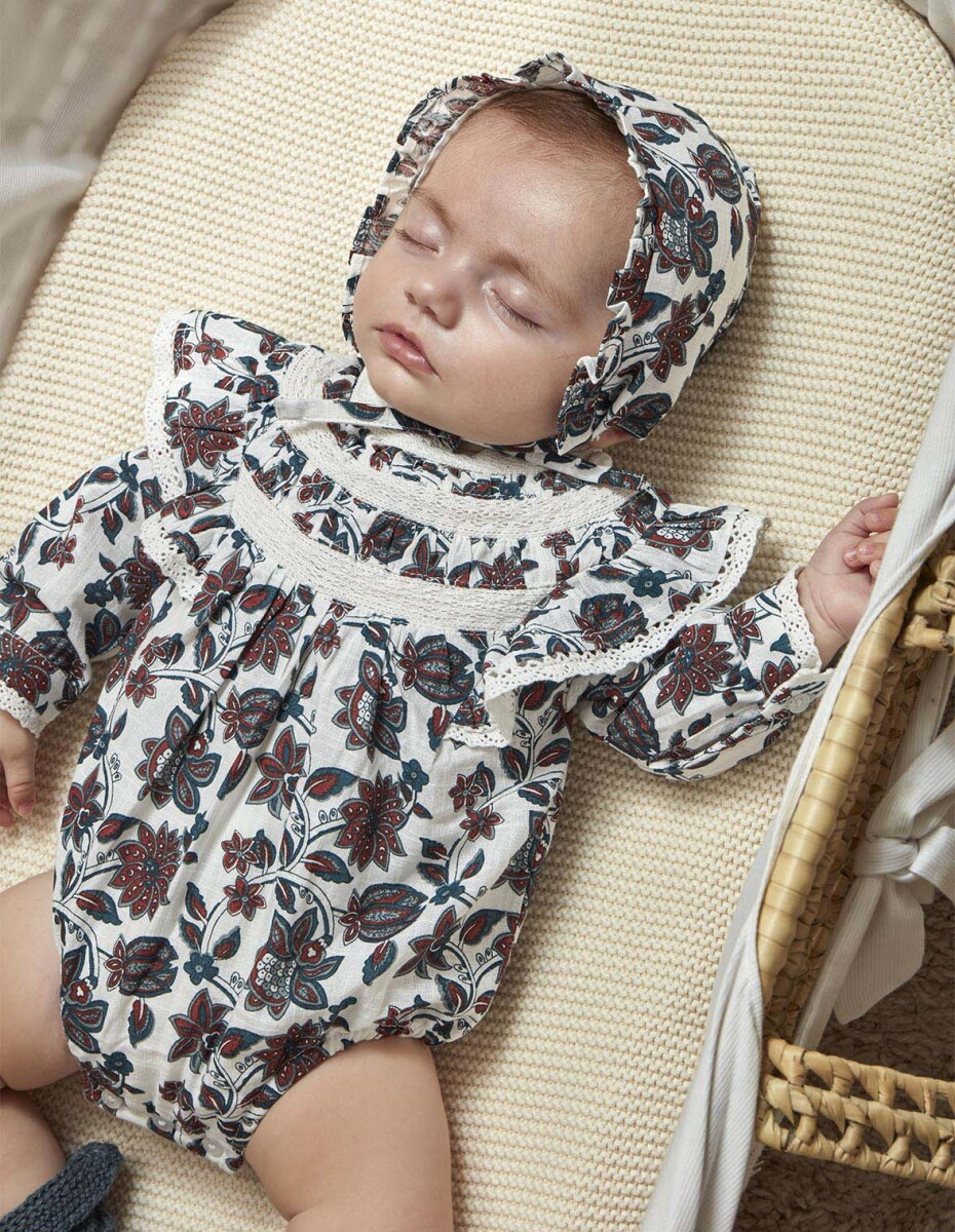 Conjunto De Ranita A Juego Con Capota - Blanco Roto 