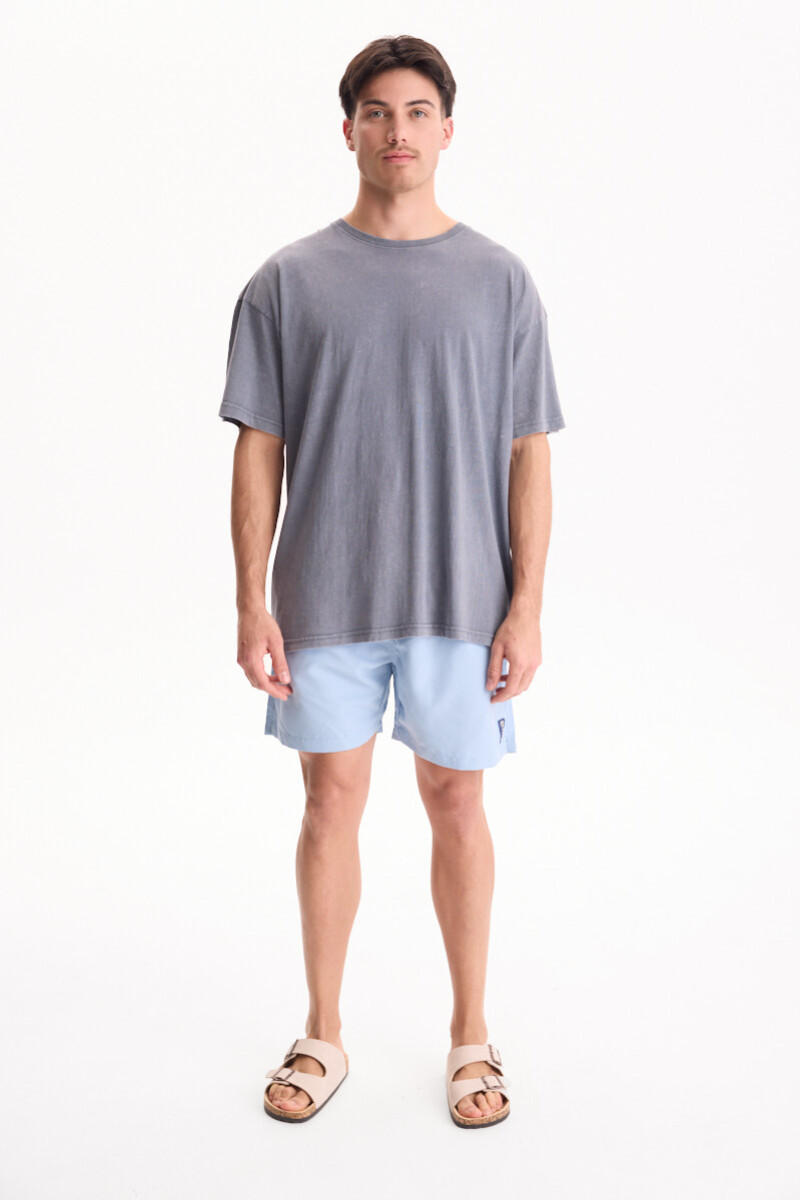 Remera Downtown Gris