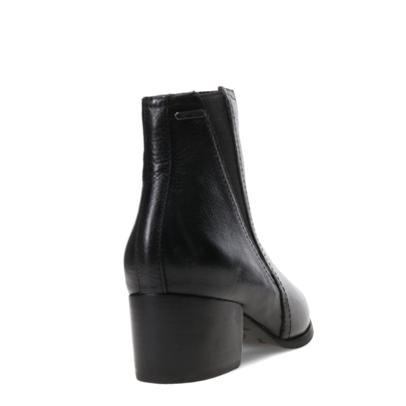 Botas de Mujer Bottero Caña Baja de Cuero Negro