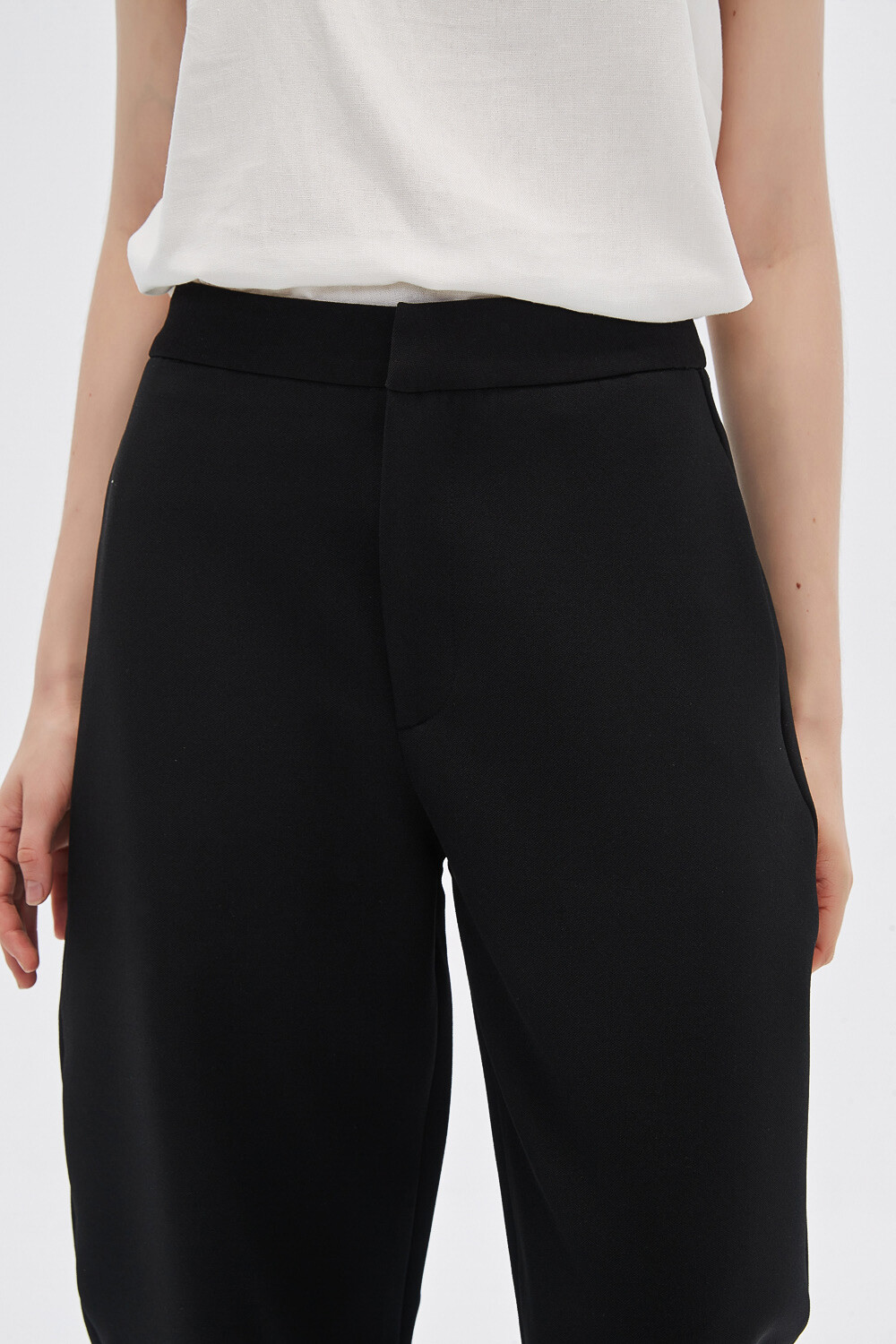 Pantalon Fienas Negro